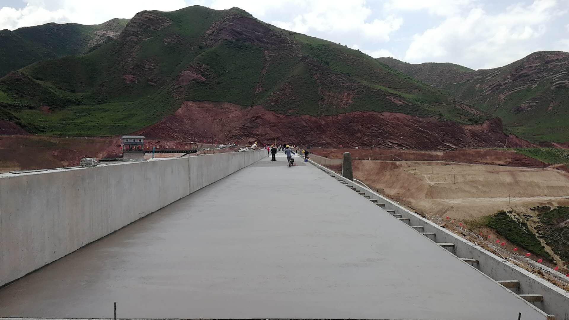 宁工局公司承建青海牙扎水库 大坝工程全面完成